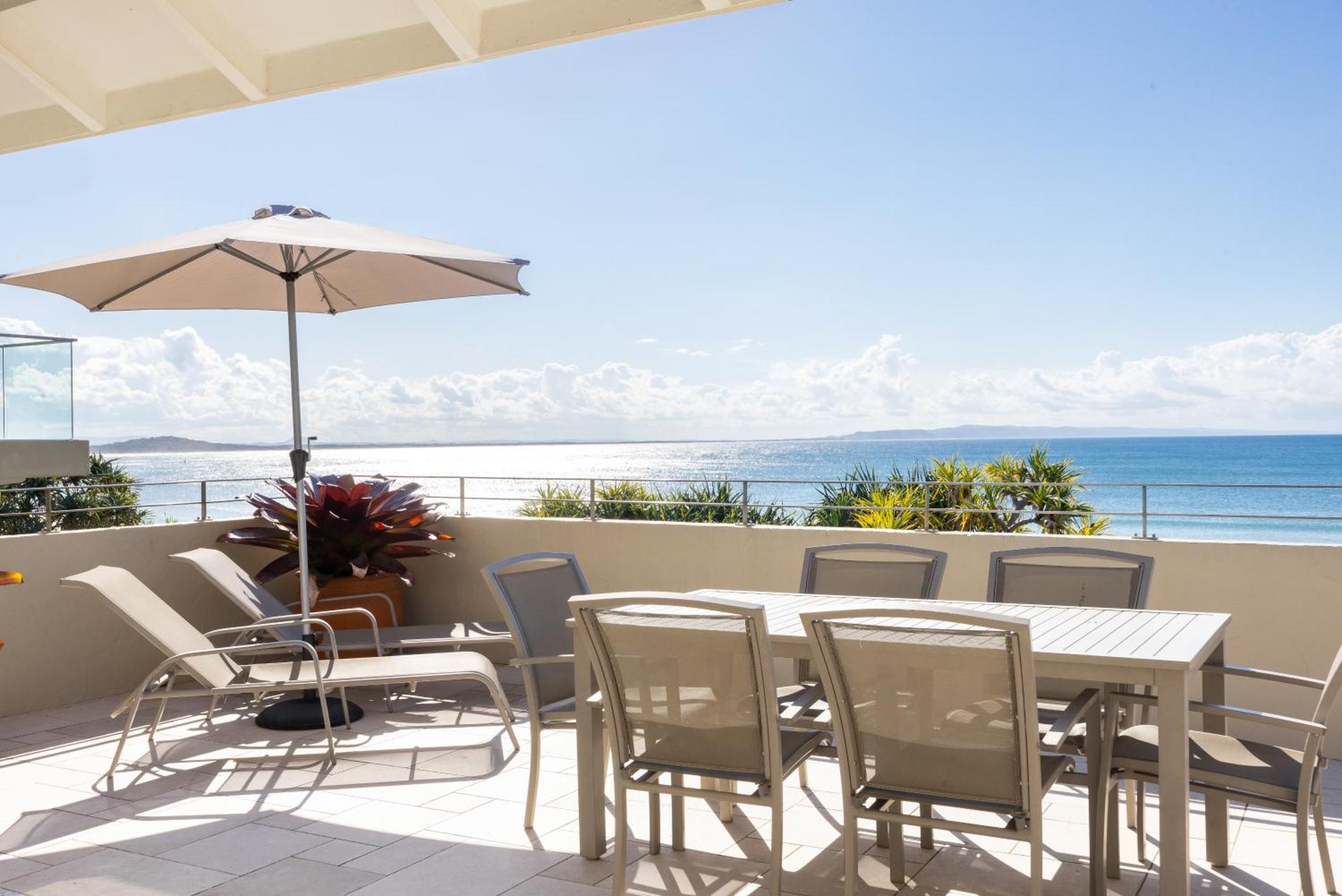 Portofino 7 Beachfront Penthouse Leilighet Noosa Heads Eksteriør bilde